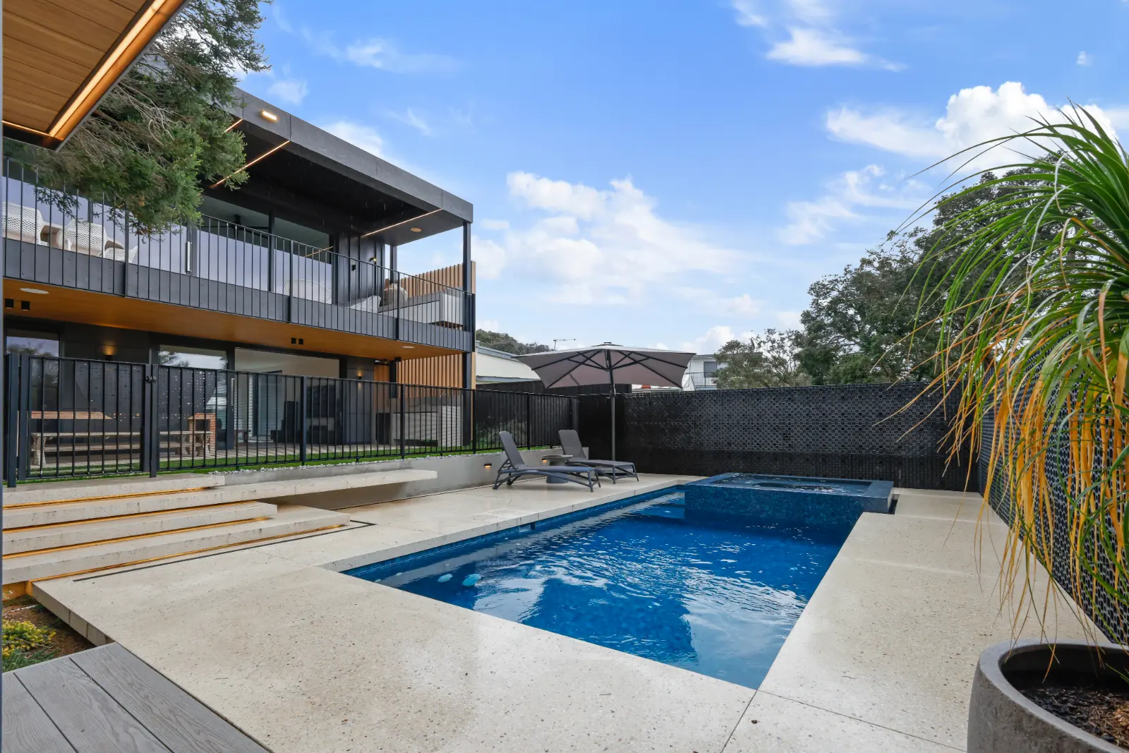 Seaview, Blairgowrie. Pool and terrace below the living room.